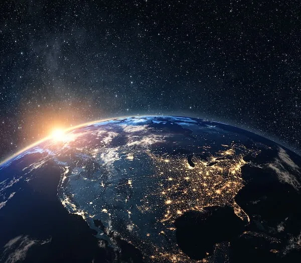 宇宙から見える最も明るい場所