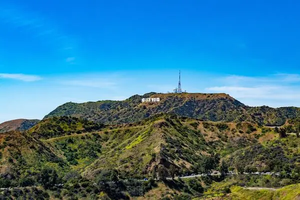 ハリウッドサイン