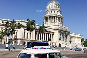 旧国会議事堂(カピトリオ)