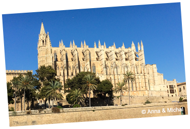 アルムダイナ宮殿