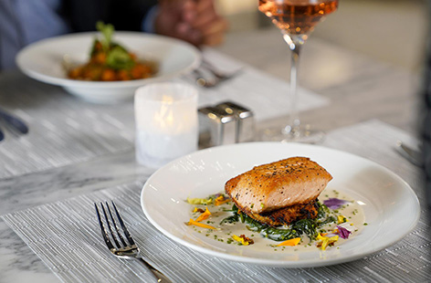 ラウンジの様子2