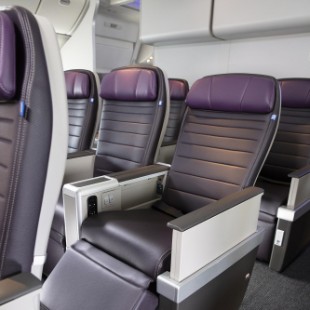 ユナイテッド・プレミアムプラス機内2