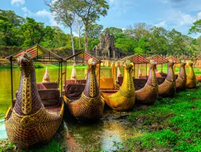 写真:ゴンドラボート