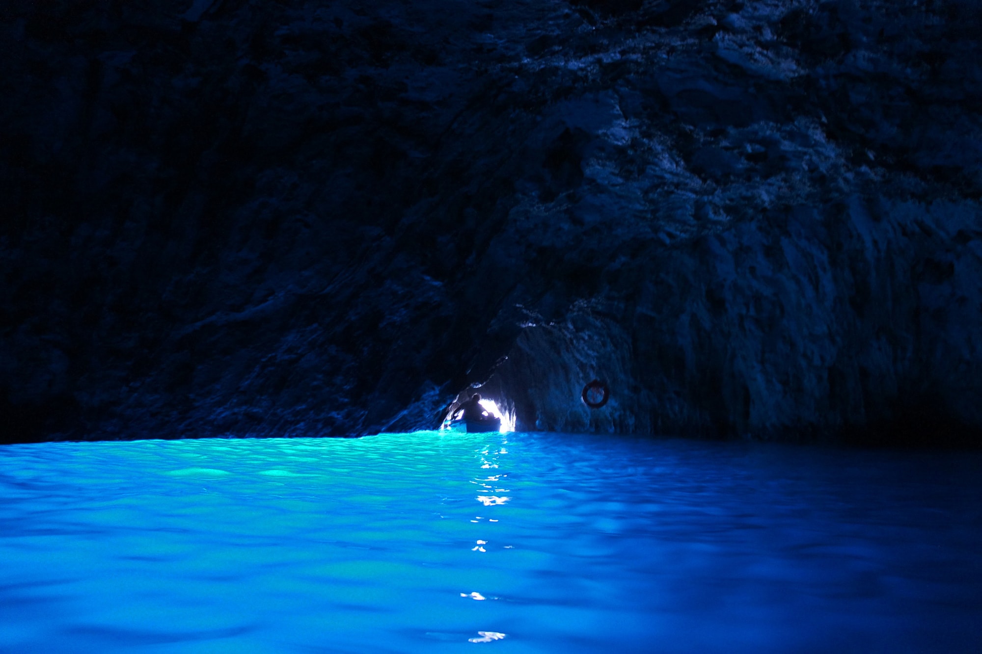 青の洞窟 国名・イタリア